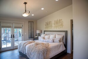 Master Suit bedroom 1 