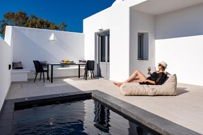 Charming Santorini Villa | 2 Bedrooms | Premium Villa | Private Heated Pool & Refined Interior | Perissa