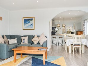 Living room | The Dawn, Looe