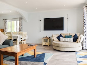 Living room | The Dawn, Looe