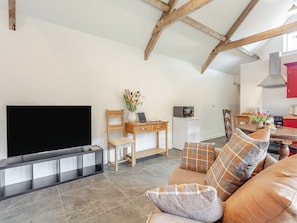 Living area | The Stables - Hazlecote Farm Cottages, Tetbury