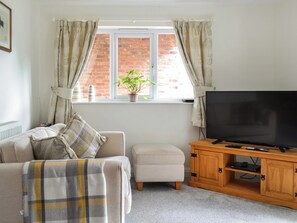Living room | Ivy Cottage, Marshchapel, near Cleethorpes