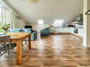 Kitchen/dining | Chestnut Cottage, Coxley Wick, near Wells