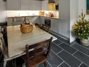Kitchen area | Sheila’s Cottage, Lynton