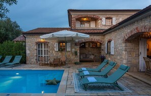 pool