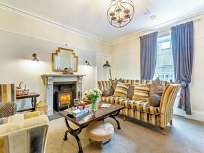 Living room | Staggart House, Banff
