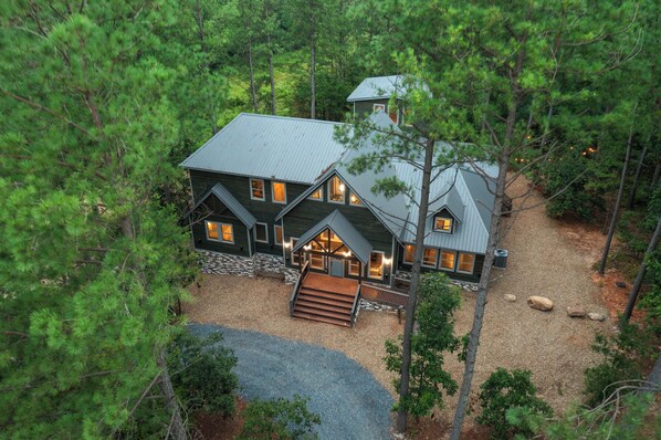 Welcome to No Place Lake Home!