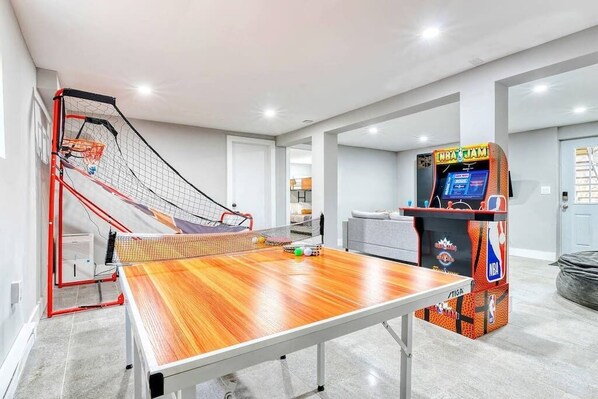 Spielezimmer