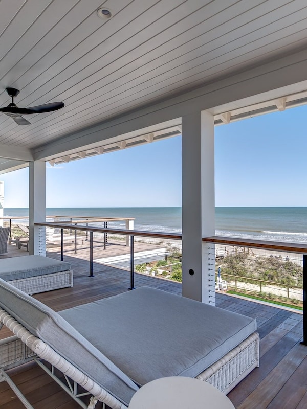 Second floor porch