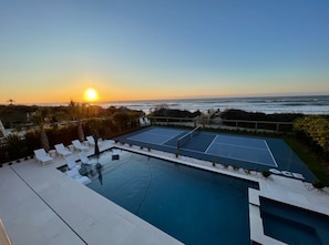 Pickleball court, pool and hot tub