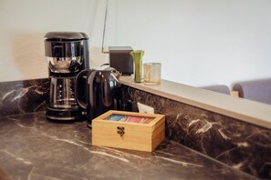 Ferienwohnung Tenne-Küche mit vielen Utensilien