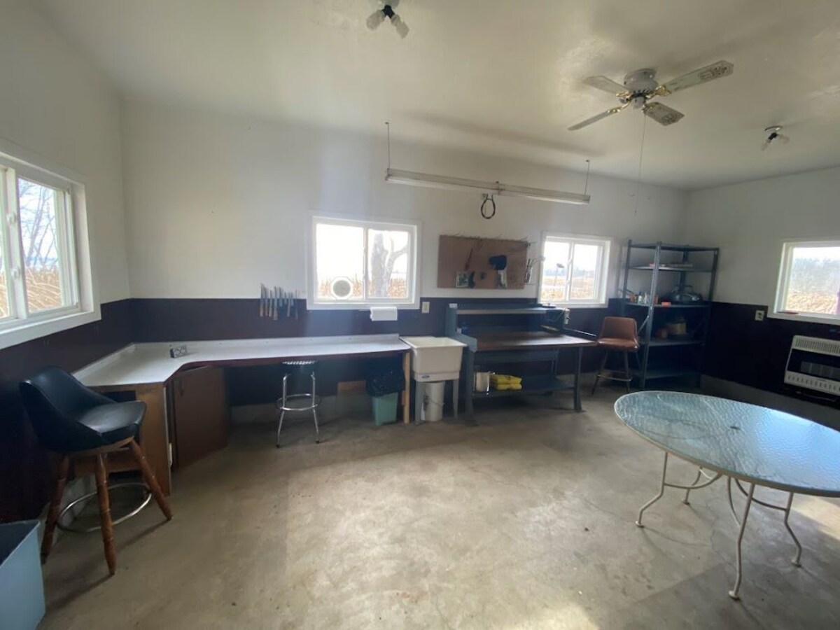 Hideaway on Little Bay – close to boat launch, beach, restaurants and more