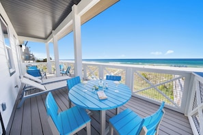 2nd Floor Private Beachfront Balcony