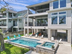 Amazing Outdoor Space: 3 Outdoor Covered Patios