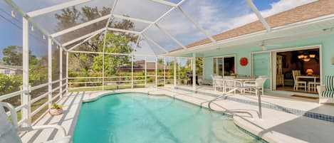 Venice Vacation Rental | 3BR | 2BA | 1,600 Sq Ft | 1 Half Step to Enter