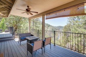 Private Deck | Valley Views | Fire Pit
