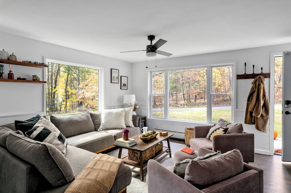 Large Living Room with plenty of light and space for your guests