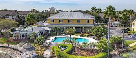 The second pool, pizza restaurant, convenience store, and basketball courts