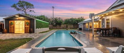 Pool