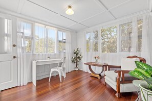 The front sunroom...