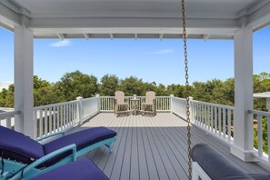 Southern Charm - Adorable 30A Vacation Rental House with a Balcony Deck and Community Pool in Rosemary Beach, Florida - Bliss Beach Rentals
