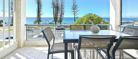 Relax on the balcony with the ocean view