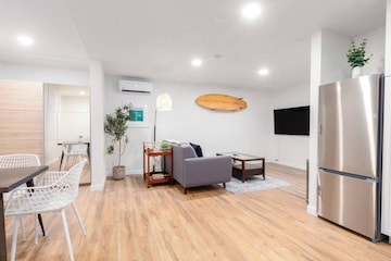 Point Loma Oasis - Blocks From Sunset Cliffs rental in San Diego