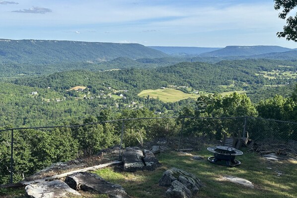 Stocked fire pit area with valley views between Lookout Mountain and Sand Mountain, both part of the Cumberland Plateau