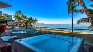 5.5Jacuzzi