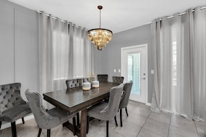7597OakSpring_18