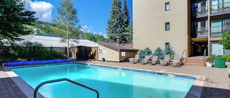 Vail Vacation Rental | 2BR | 1BA | 900 Sq Ft | Step-Free Access