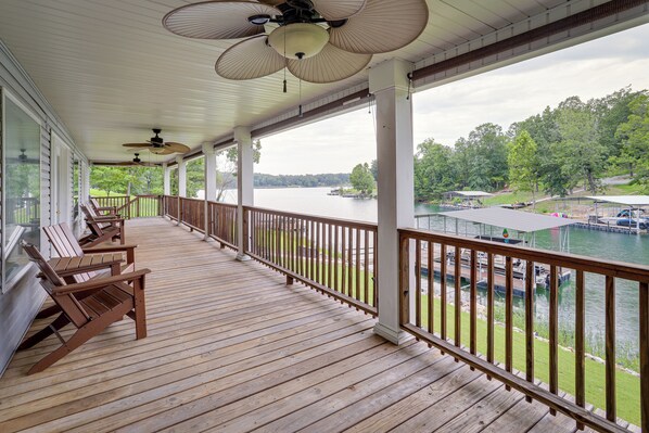 Horseshoe Bend Vacation Rental | 2BR | 2BA | 1,400 Sq Ft | Stairs Required