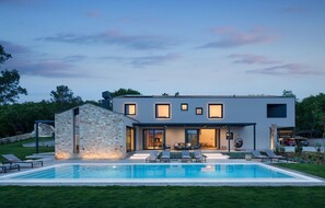 pool