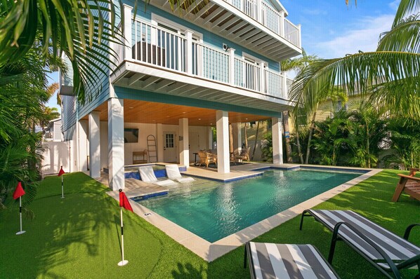 Front entry/pool