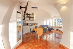 Living and dining room
