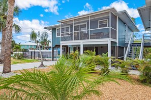 Beach Bungalow 1