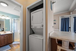 Never underestimate the convenience of a washer & dryer in your unit.