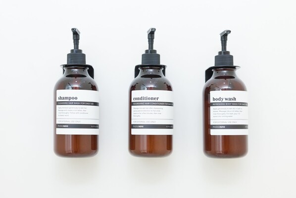 Bathroom amenities