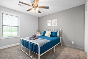 Second Bedroom with Queen Bed (Second Floor)