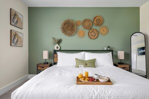 Primary Bedroom w/ King Bed