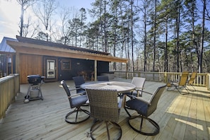 You'll love the spacious deck! Oklahoma al fresco dining at its best.