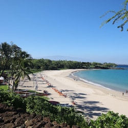 Exclusive access to two world class hotel and beaches with Mauna Kea Club privileges