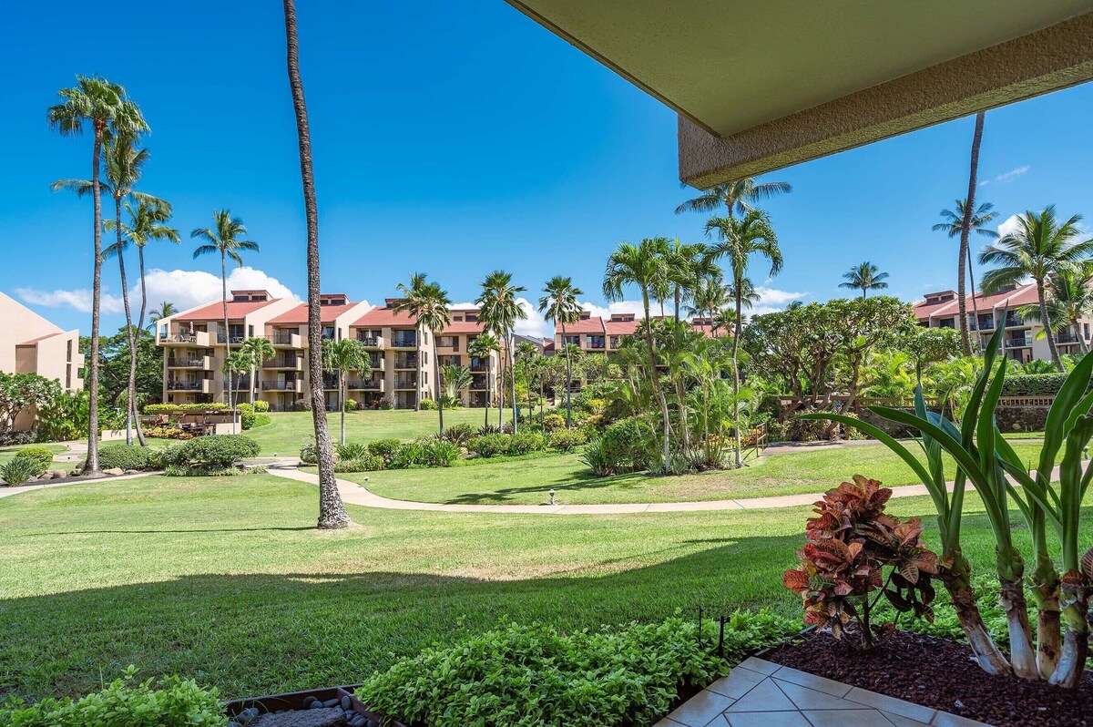 Tranquil Retreat: Kamaole Sands 7-105, 1BR Condo Steps from the Beach, Split AC!