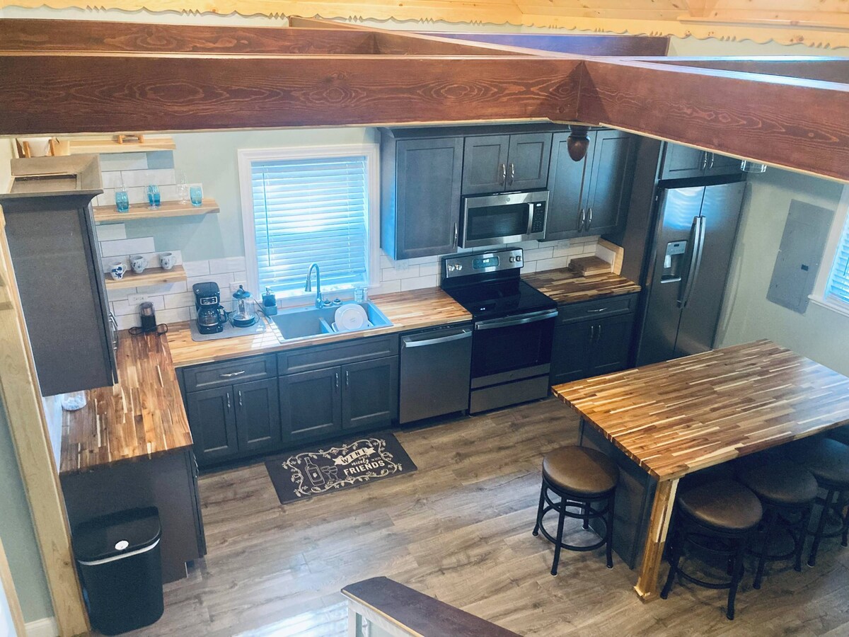 Beautiful Bangor Home – 2BRs