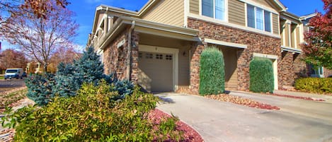 garage entrance
