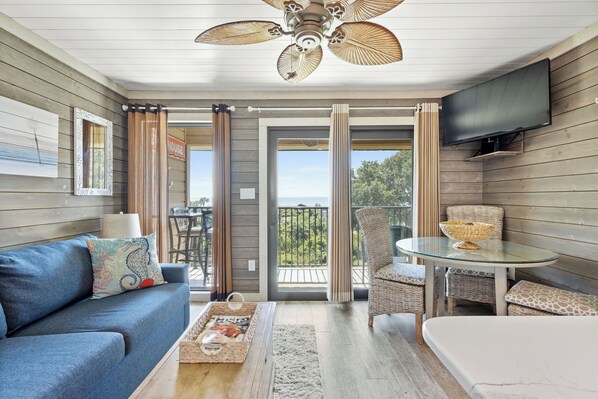 A premium unit w/full oceanfront view in Hilton Head Beach & Tennis Club