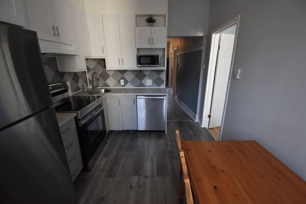 Brand new kitchen all stainless steel appliances