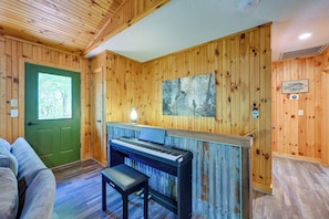 Entryway | Piano