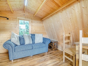 Open plan living space | Shadi - Hengenin Holidays, Llandyfan, Ammanford