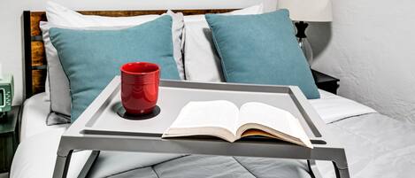 Use the folding tray to read a good book, work on laptop w/your favorite drink.